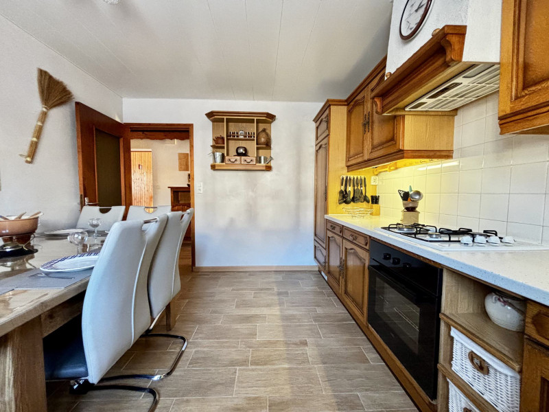 _lv_images__lot_0000970451_05_7647867